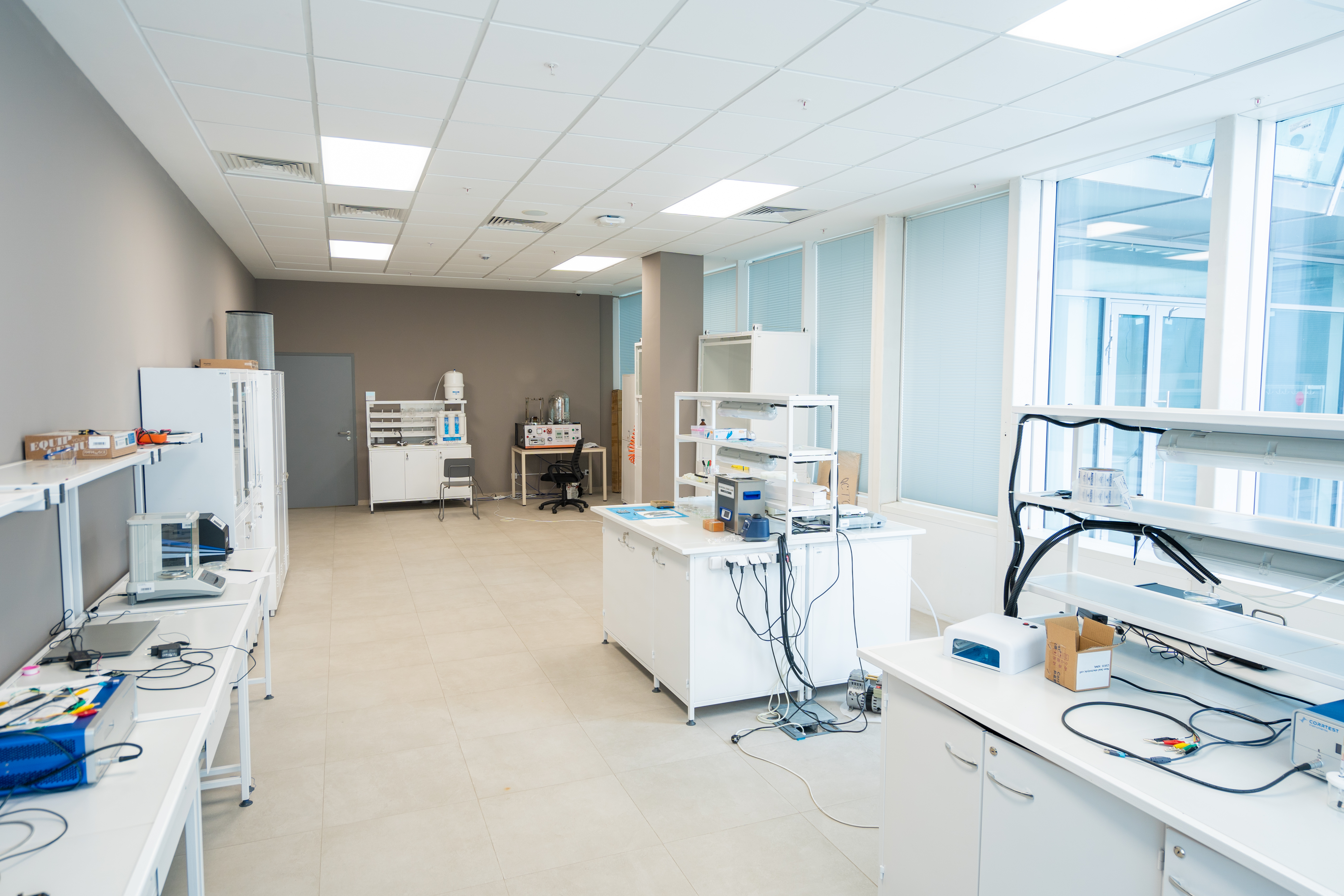 Scientific and educational laboratory of Physics