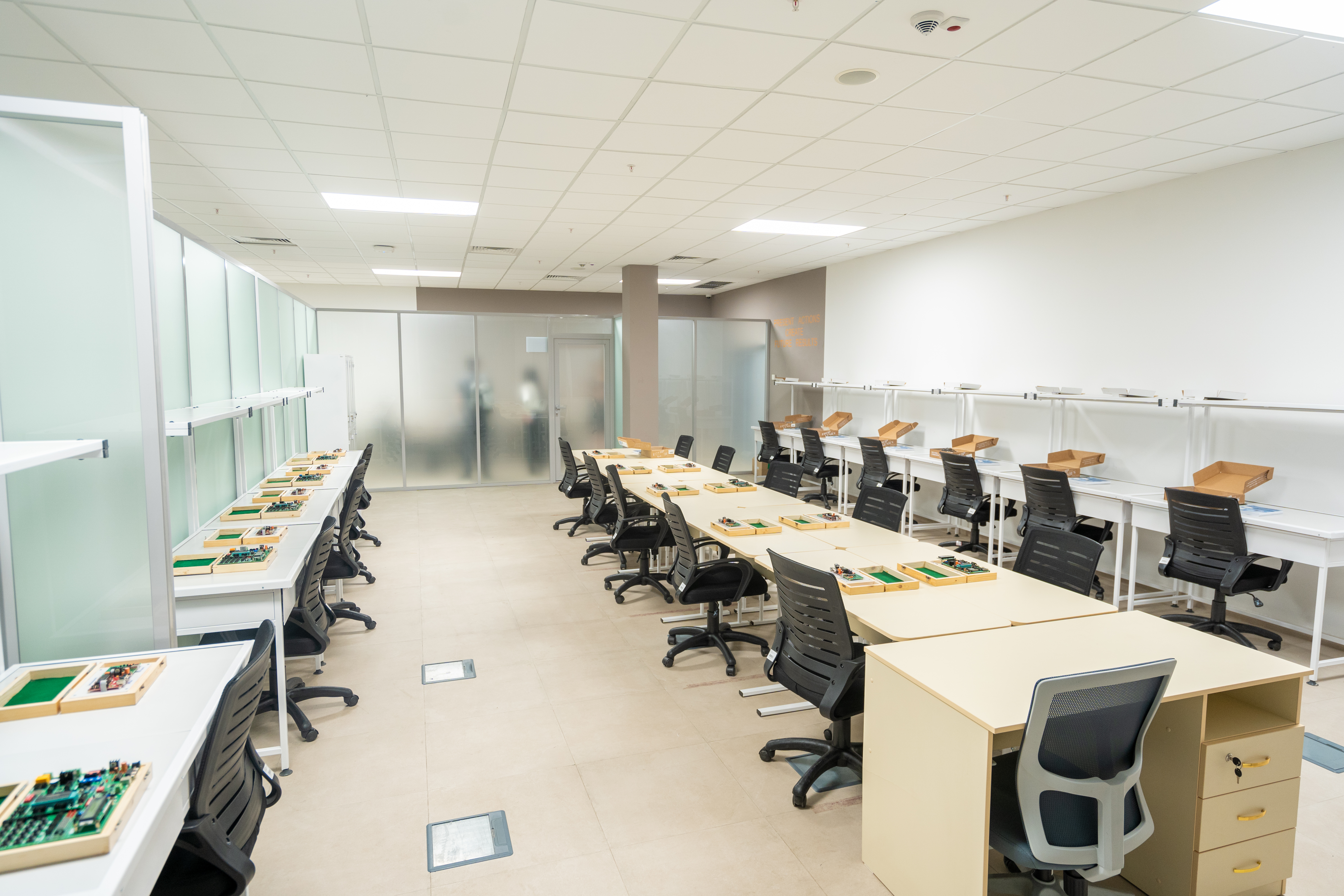 Embedded systems and IoT lab