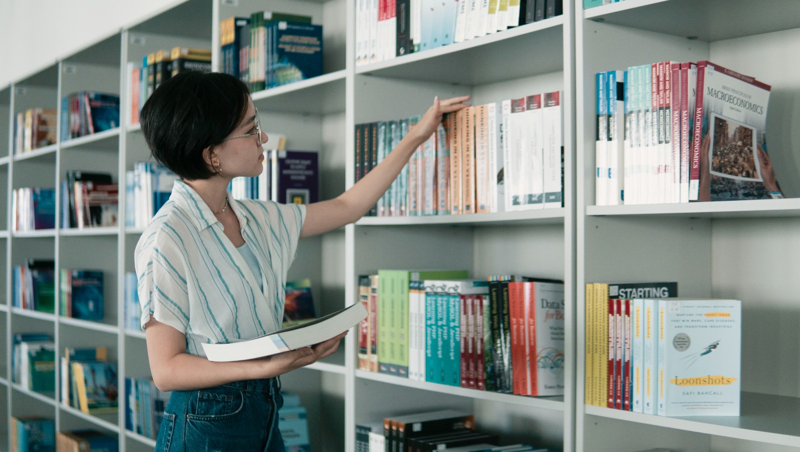 Оқу әдебиеттерінің бағалары